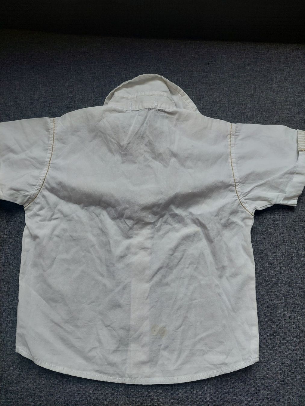 Hemden, T-Shirts & Polos: Weisses Hemd Grösse 92 – Gebraucht aus Beckenried von Havacola 4