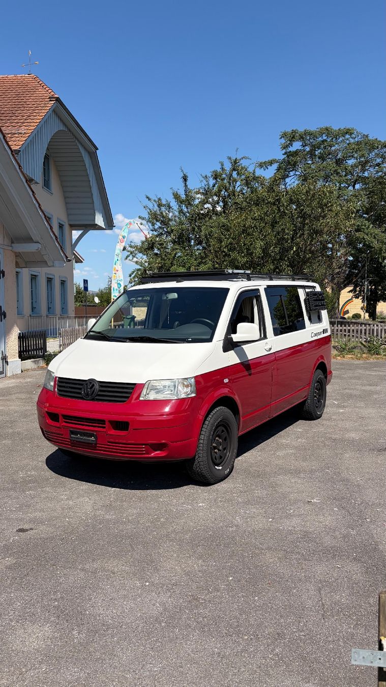 VW Camping Fahrzeuge: VW T5 4Motion Camper Selbstausbau – Gebraucht aus Steffisburg von Joelll17