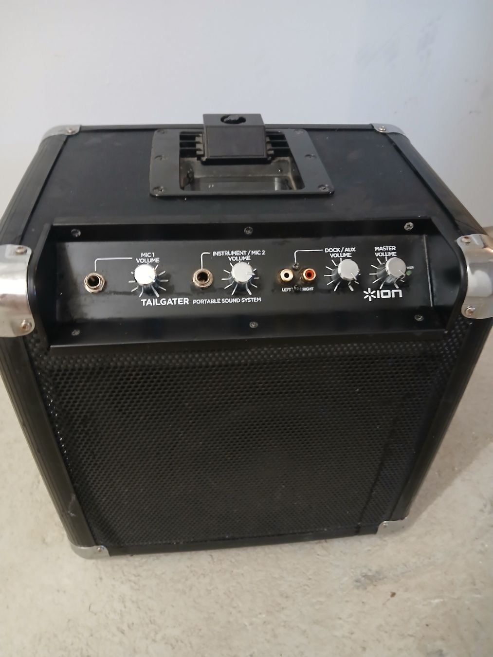 Lautsprecher: ION TAILGATER Portable Sound System gebraucht – Gebraucht aus Kriens von BenjaminsTokey