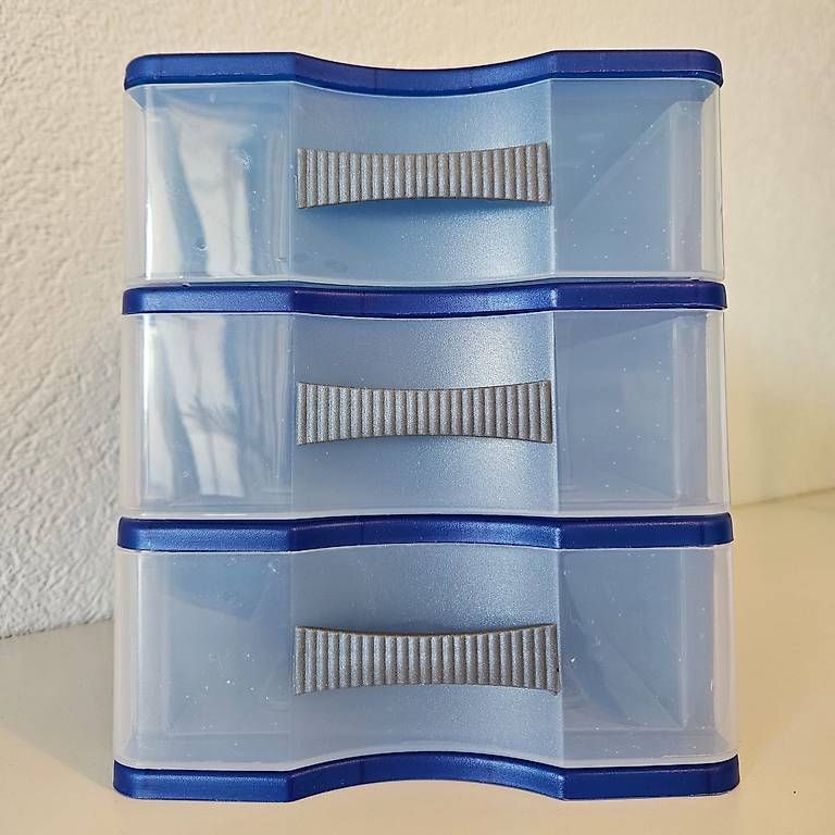 Systemes d'archivage: Schubladenbox mit 3 Fächern – D'occasion à Rotkreuz par Manfi11 1