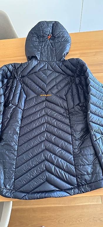 Vestes: Eigerjoch Advanced Hooded - Herren, Gr. S – D'occasion à Hallau par Foundit 4