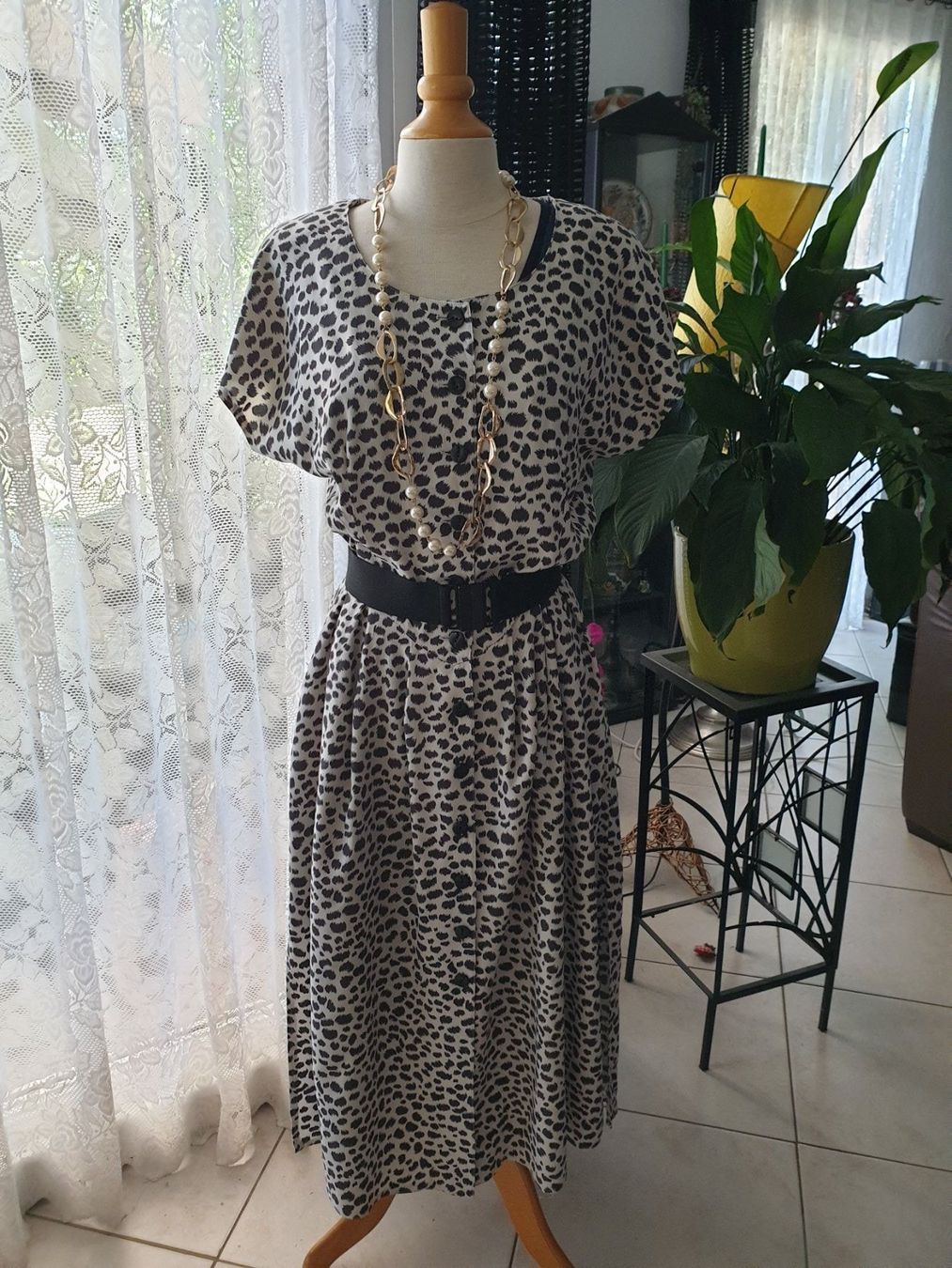 Vestiti: Robe grise vintage 42 – Nuovo (secondo la descrizione) da St-Triphon venduto da Jldr0