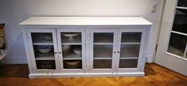 Sideboard weiss mit Glastüren gebraucht guter Zustand