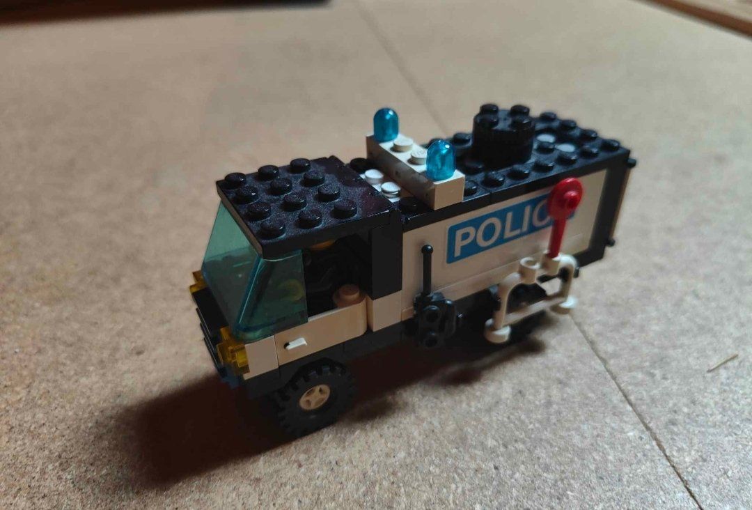 Lego Baukästen: Lego Polizeistation – Gebraucht aus Zollikofen von Cecilia18 4