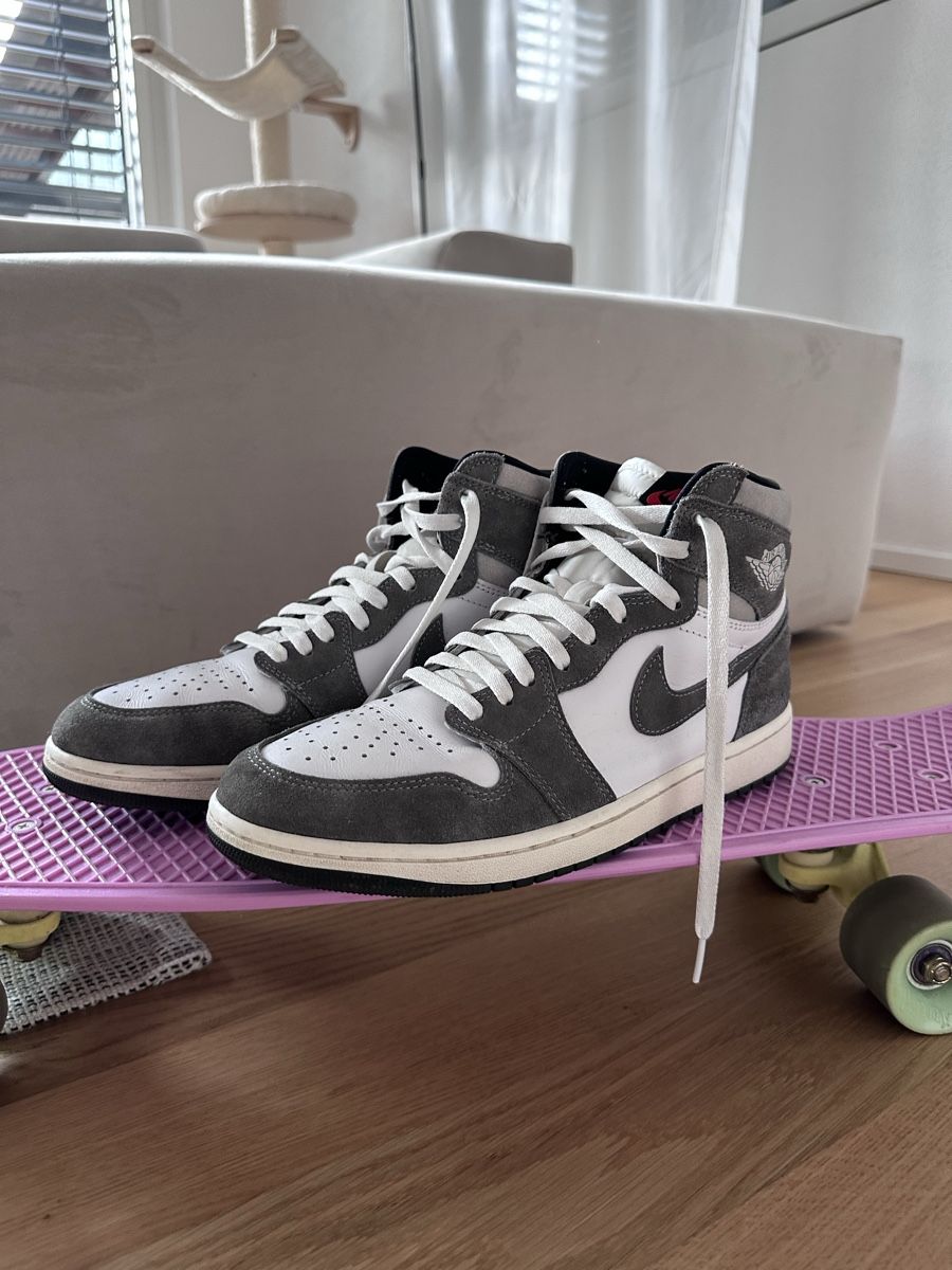 Jordan Herrenschuhe: Nike Air Jordan 1 High OG Washed Grey – Neu (gemäss Beschreibung) aus Schaffhausen von kiv_tmc7