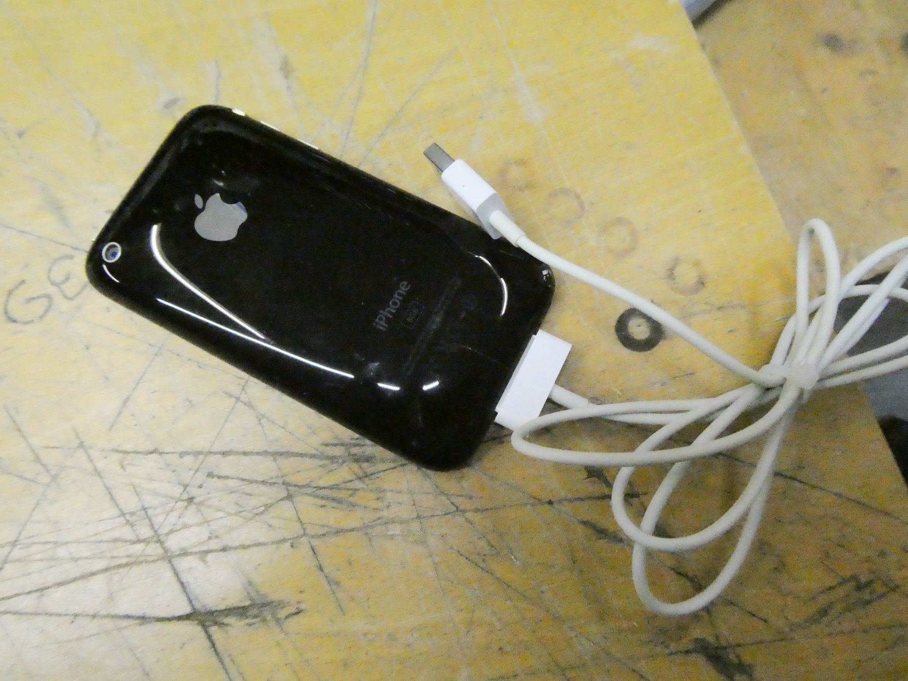 Apple Handys / Smartphones: Apple  2008 iPhone 3G collection – Gebraucht aus Etagnières von emmaus.electro 2