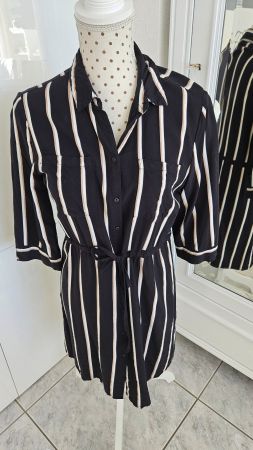 Kleid Tunika Grösse 36 Schwarz Beige gestreift Viskose Only