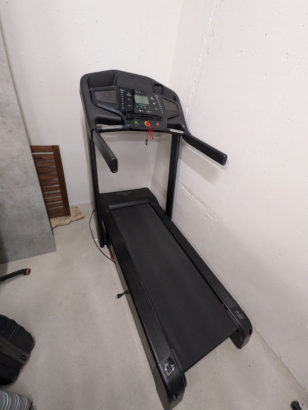 Decathlon Hometrainer: Lauband Domyos T900C – Gebraucht aus Bülach von SquishyNeck