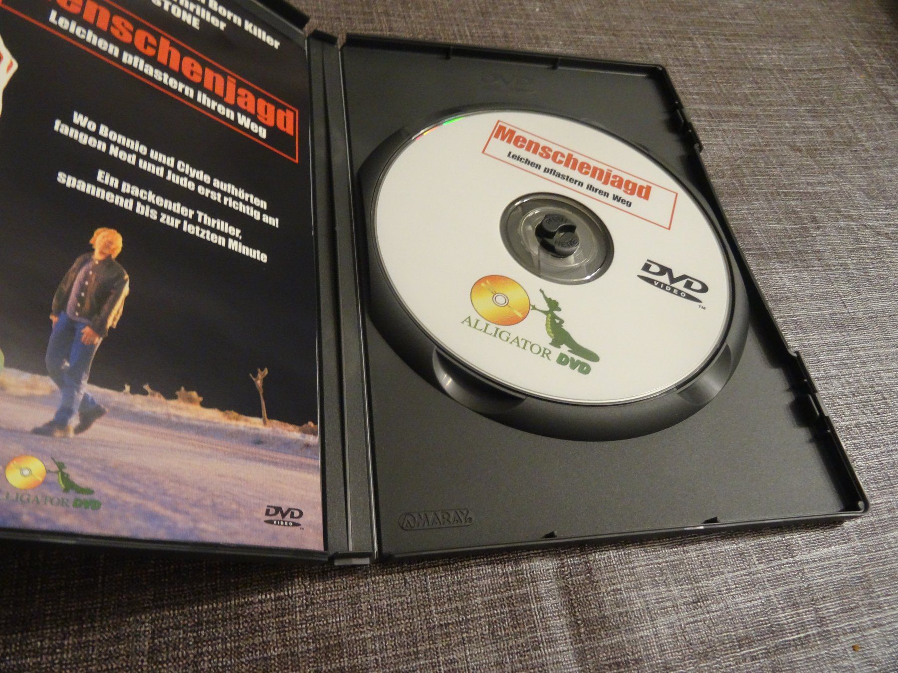 Tutti i DVDs: Menschenjagd DVD Oliver Stone Thriller – Usato da Olten venduto da Disc-Verkauf 1