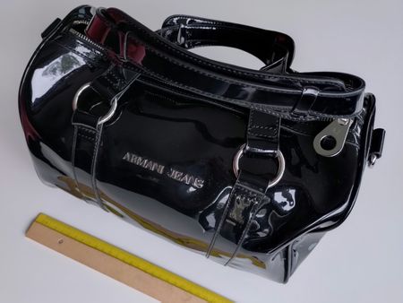 Handtasche Armani Jeans, schwarz Lack