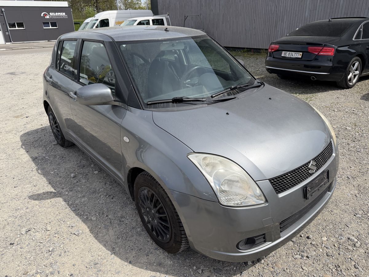 Suzuki Automobili: Suzuki Swift 1.3 – Usato da Oberönz venduto da Xyz90 1