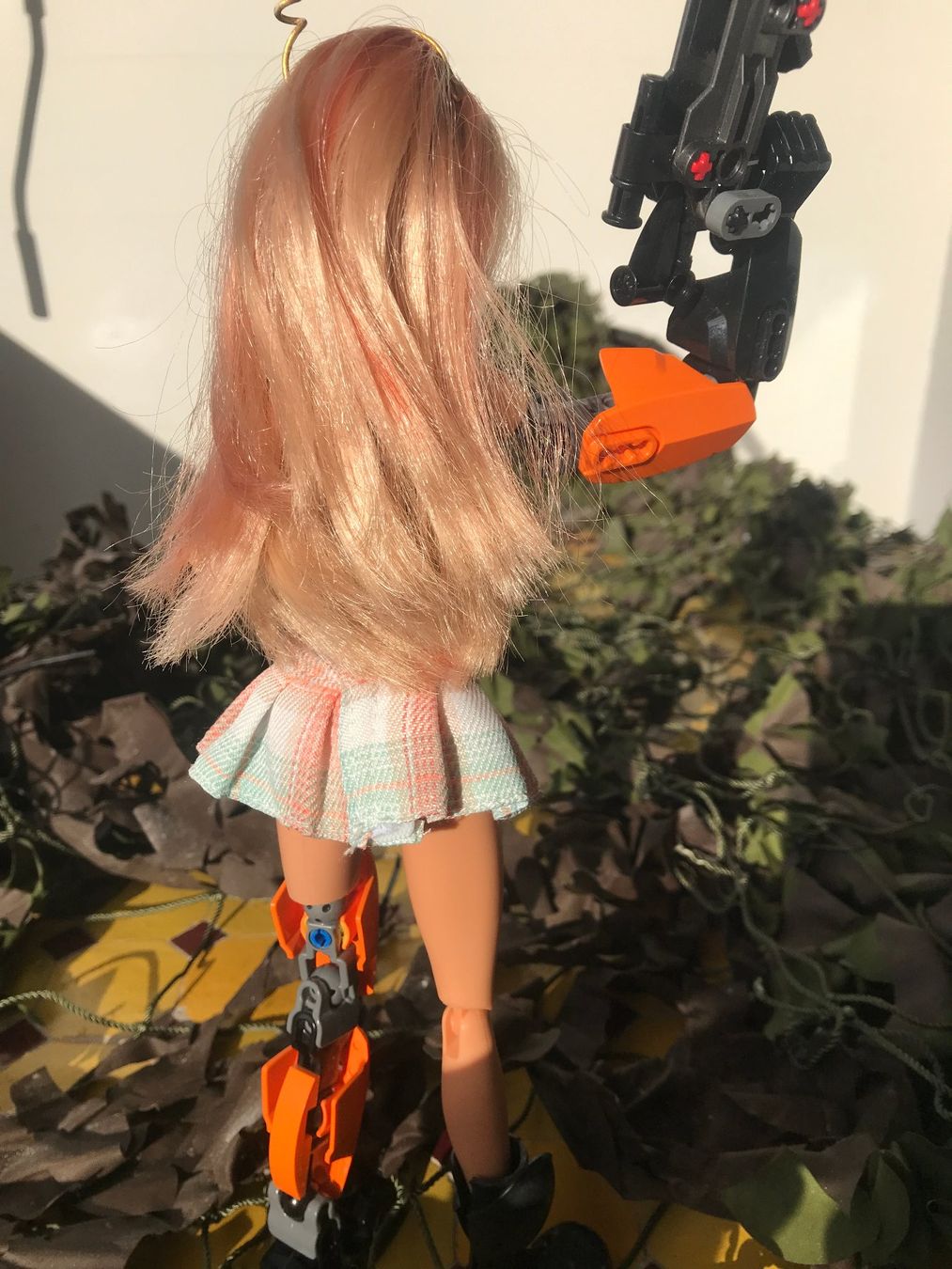Figuren: Cyberpunk Barbie 12 years+ OOAK with box and stand – Gebraucht aus Onex von johnca 6