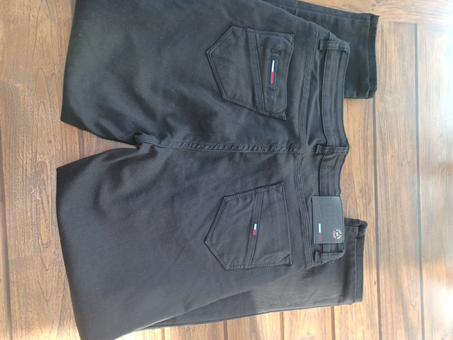 Tommy Hilfiger Jeans: Jeans 7/8 von Hilfiger – Nuovo (secondo la descrizione) da Servion venduto da josephine22 2