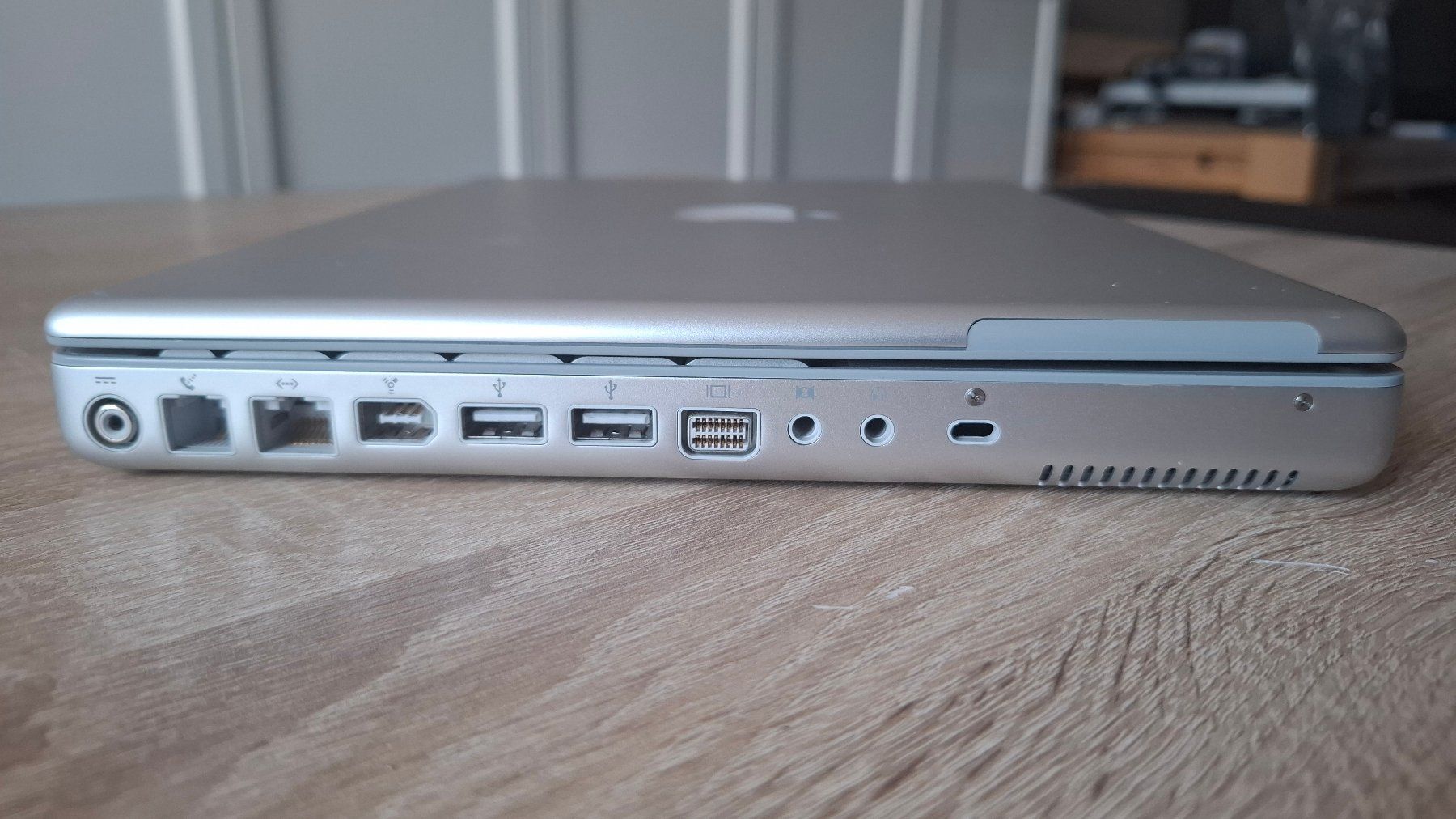 Apple Notebook: Apple PowerBook G4 A1104 – Usato da Lützelflüh-Goldb venduto da Noir7.pk 5