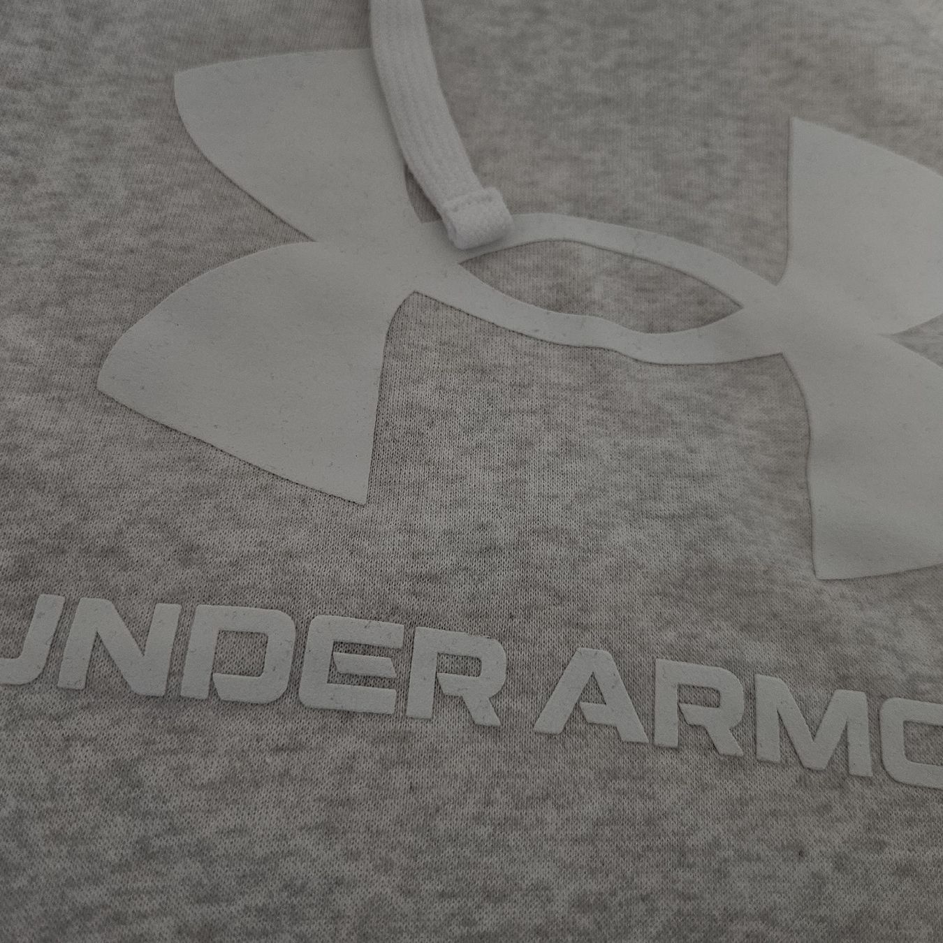 Under Armour T-shirt: Under Armour, Kapuzenpullover, Kurzarm,  Grösse S – Nuovo (secondo la descrizione) da Teufen AR venduto da tra_879z 4