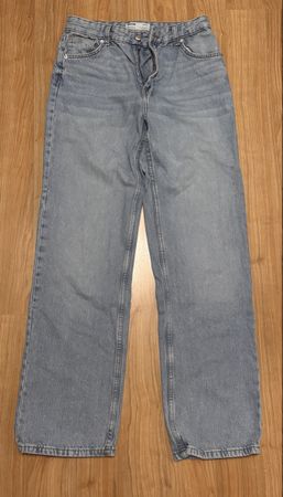 Straight leg Jeans