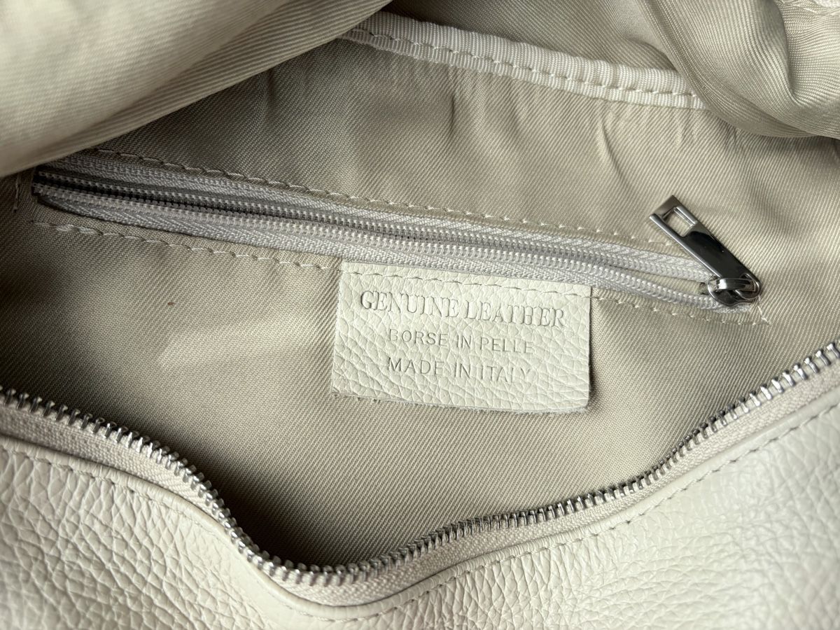 Borse da donna: Ledertasche Damen, cremeweiss – Usato da Nürensdorf venduto da salut 1