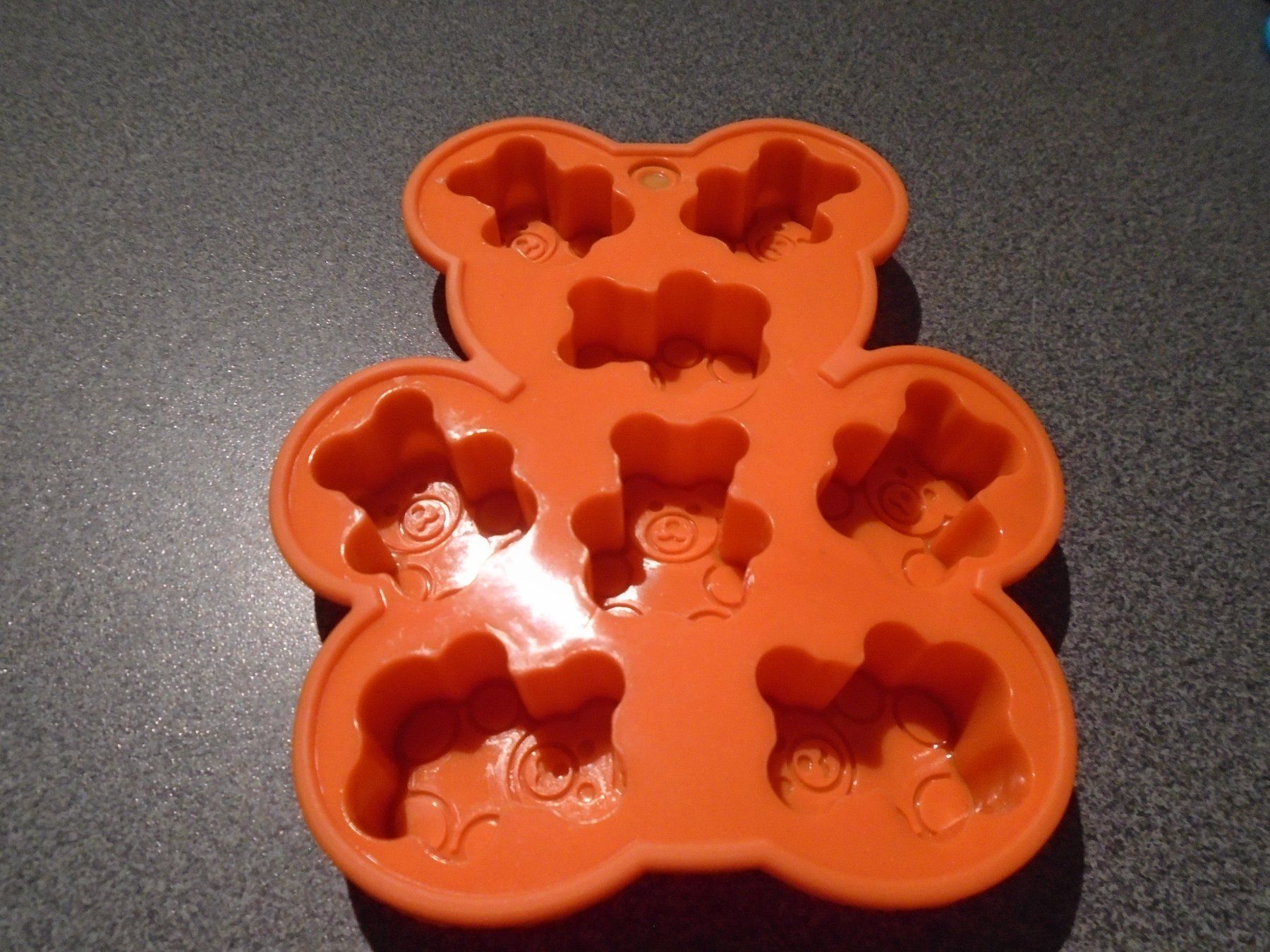 Backformen: Silikonform Bärchen, orange – Neu und originalverpackt aus Zürich von abraxas1291 2
