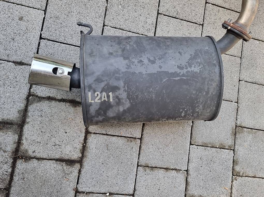 Sistemi di scarico: Auto auspuff  – Usato da Bischofszell venduto da jelmoli 2