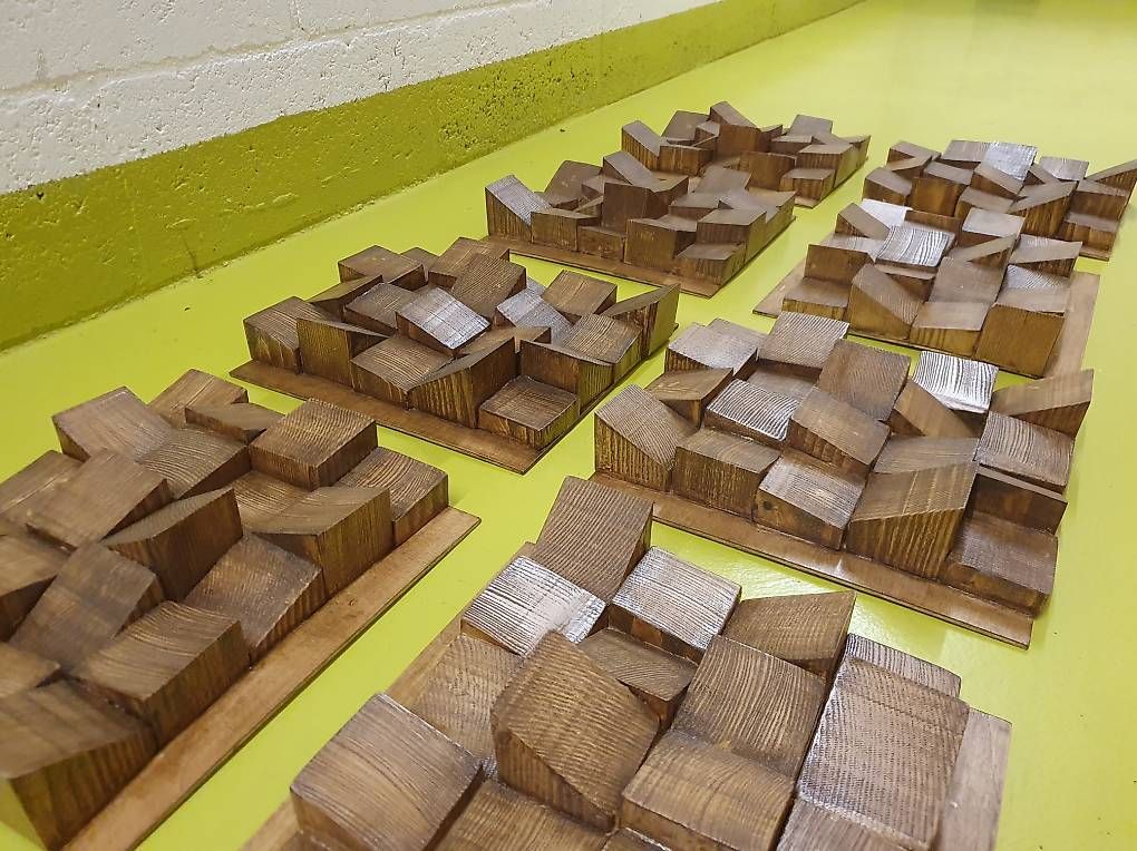 Diffusori di oli essenziali: Lot de diffuseurs acoustiques faits à la main – Usato da Veyrier venduto da studio-pro 2