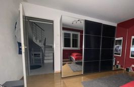 Schwebetürenschrank Schwarz Glasfronten und Spiegel
