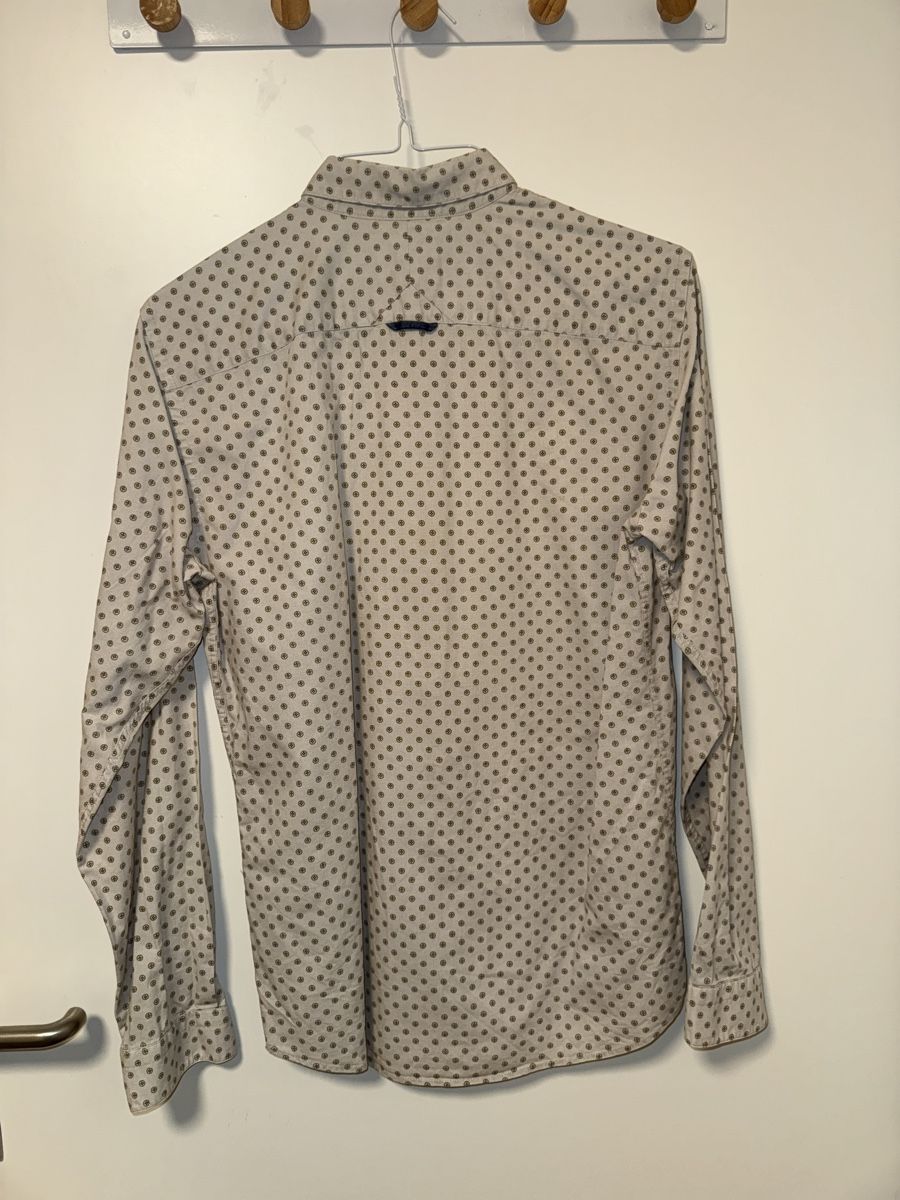 Pull&Bear Camicie: Herren Hemd Pull&Bear gemustert Grösse M guter Zustand – Usato da Watt venduto da lou_m5tq 1