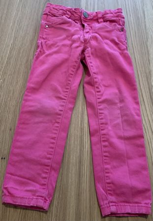 Hose von Okaidi, Grösse 98