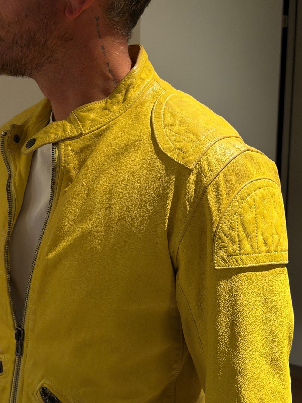 Dolce & Gabbana Giacche: Dolce & Gabbana Vintage Lederjacke Grösse 50 – Usato da Küsnacht ZH venduto da Icon21 2