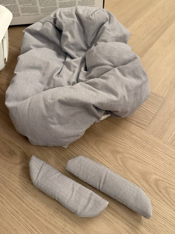 Hochstühle: Tripp Trapp Newborn Set Grey – Gebraucht aus Meggen von Stevan2 2