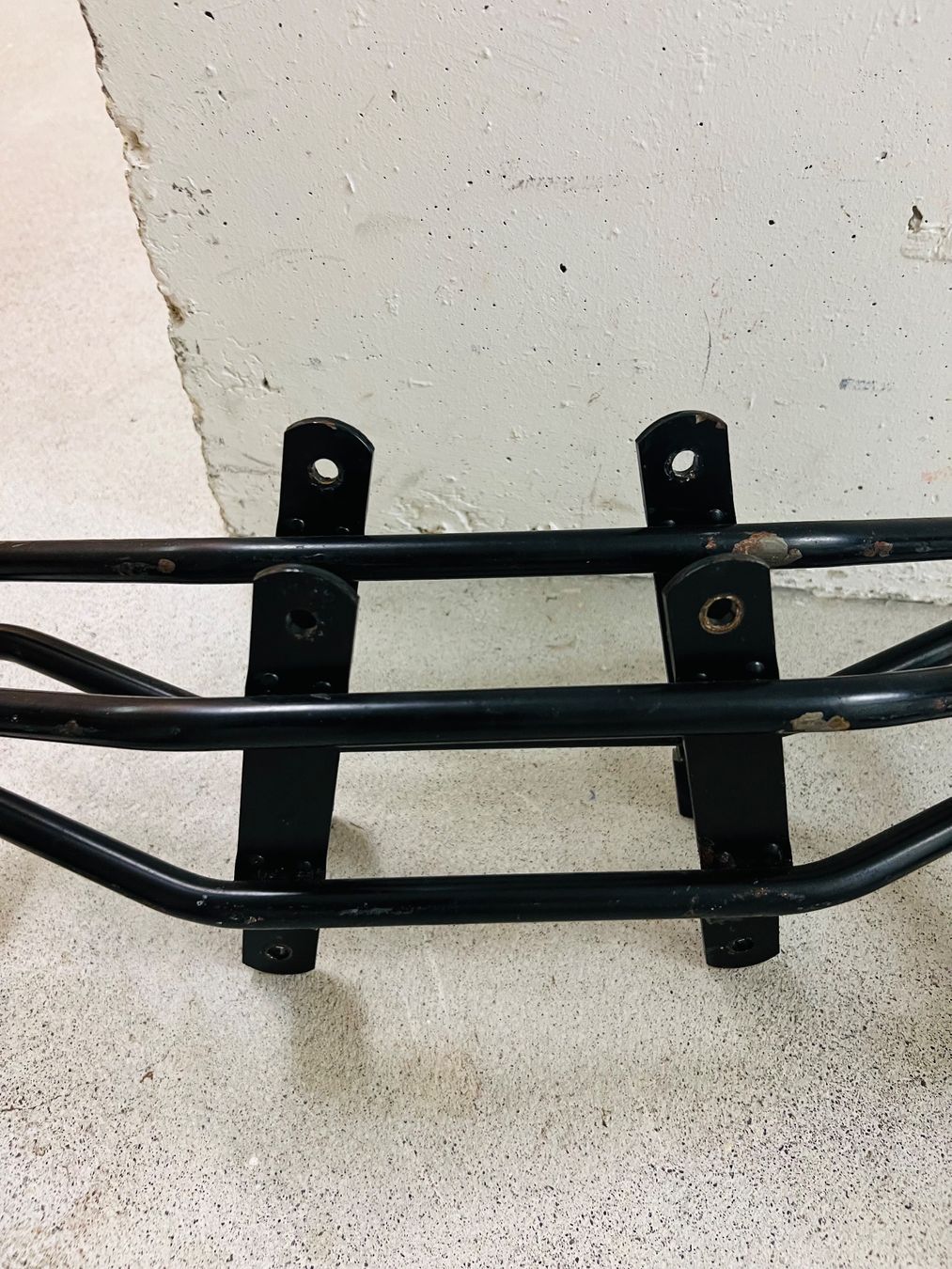 Vitra Stühle: 2 Herman Miller, Charles Eames, Vitra, stacking base - black – Gebraucht aus Egg b. Zürich von nadjacal 5