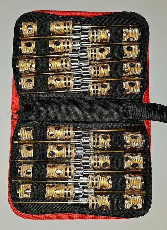 Make-up Pinsel Set 16-teilig – Mit Etui, Stirnband & Reinigungspad, Synthetische Borsten