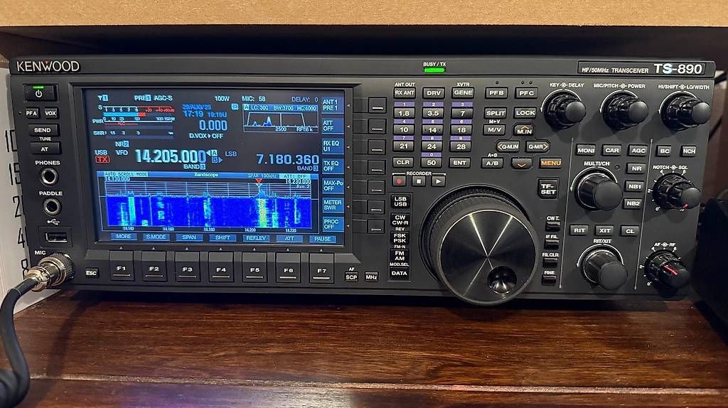 Kenwood Radio: Kenwood TS-890 – Usato da Boswil venduto da Gotsakker
