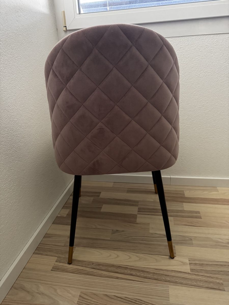 Stühle: Stoffstuhl in altrosa – Neu (gemäss Beschreibung) aus Grabs von mylinh.nguyen95 1