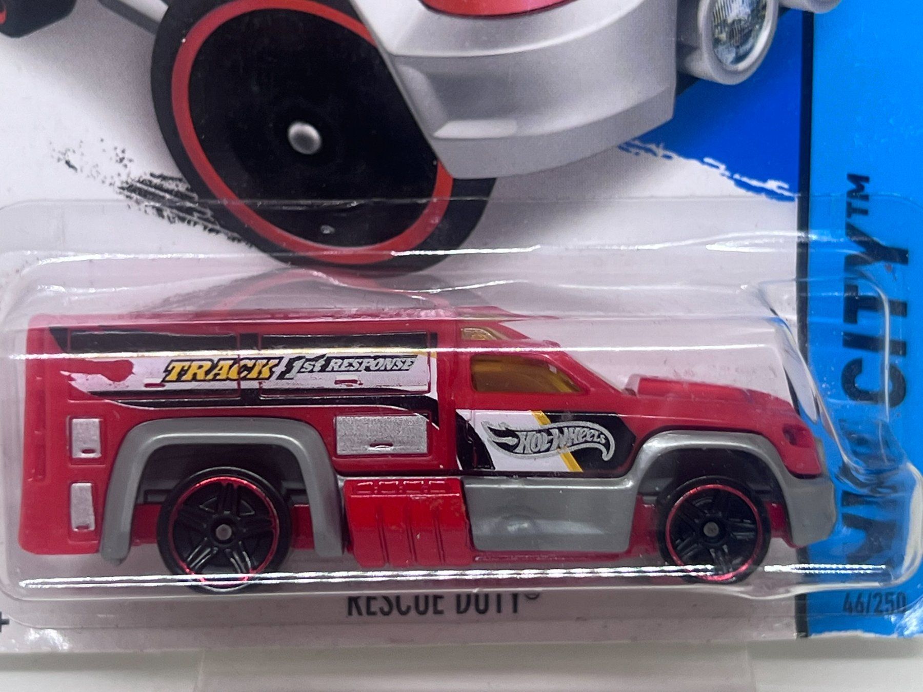 Hot Wheels Modellini d'auto: Hot Wheels Rescue Duty – Nuovo e nell'imballaggio originale da Wildegg venduto da LaaBoutique 1