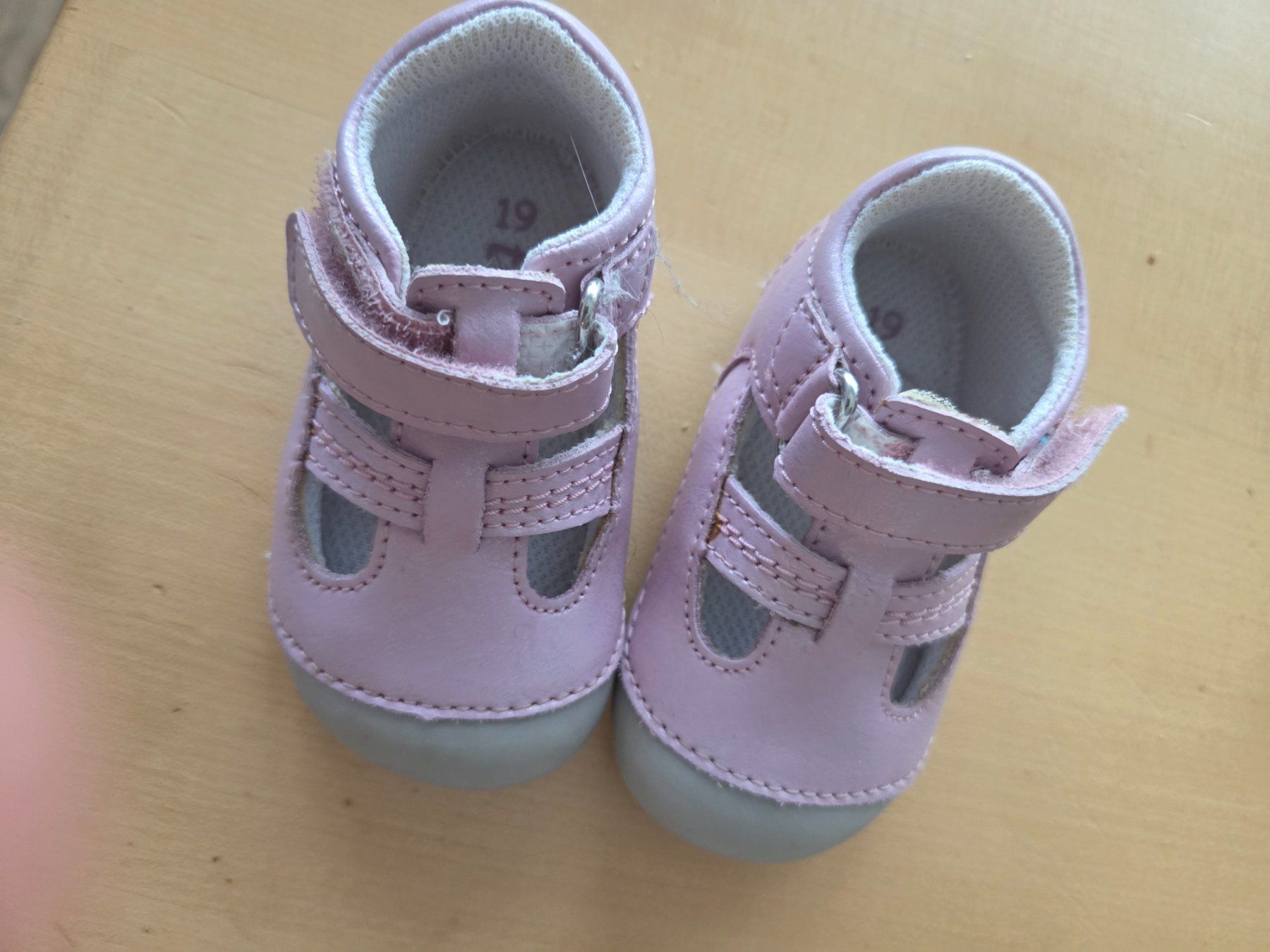 Schuhe für Mädchen: Babyschuhe – Gebraucht aus Jona von Surriiiii