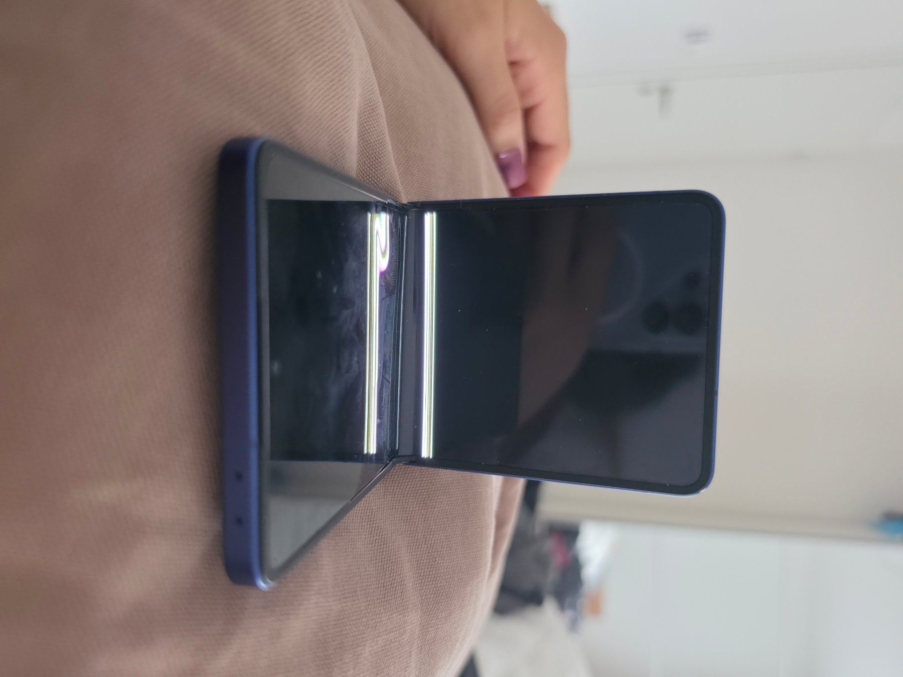Samsung Telefoni cellulari / Smartphones: Samsung ZFlip 7 – Usato da Büttikon AG venduto da gseb 7
