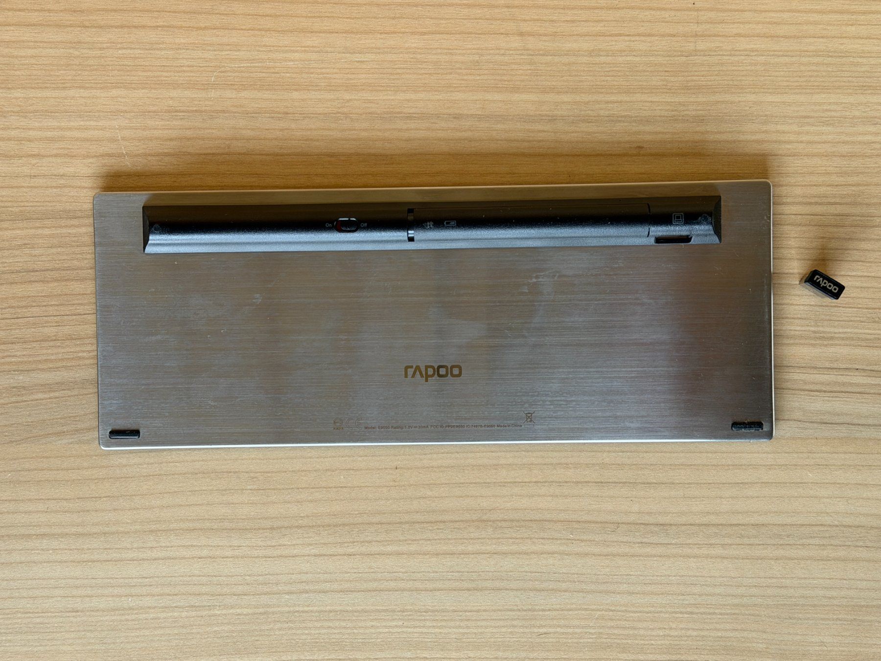Rapoo Tastiere: Rapoo E9050 Ultra Slim Wireless Tastatur – Usato da Einigen venduto da see_kd9z 2