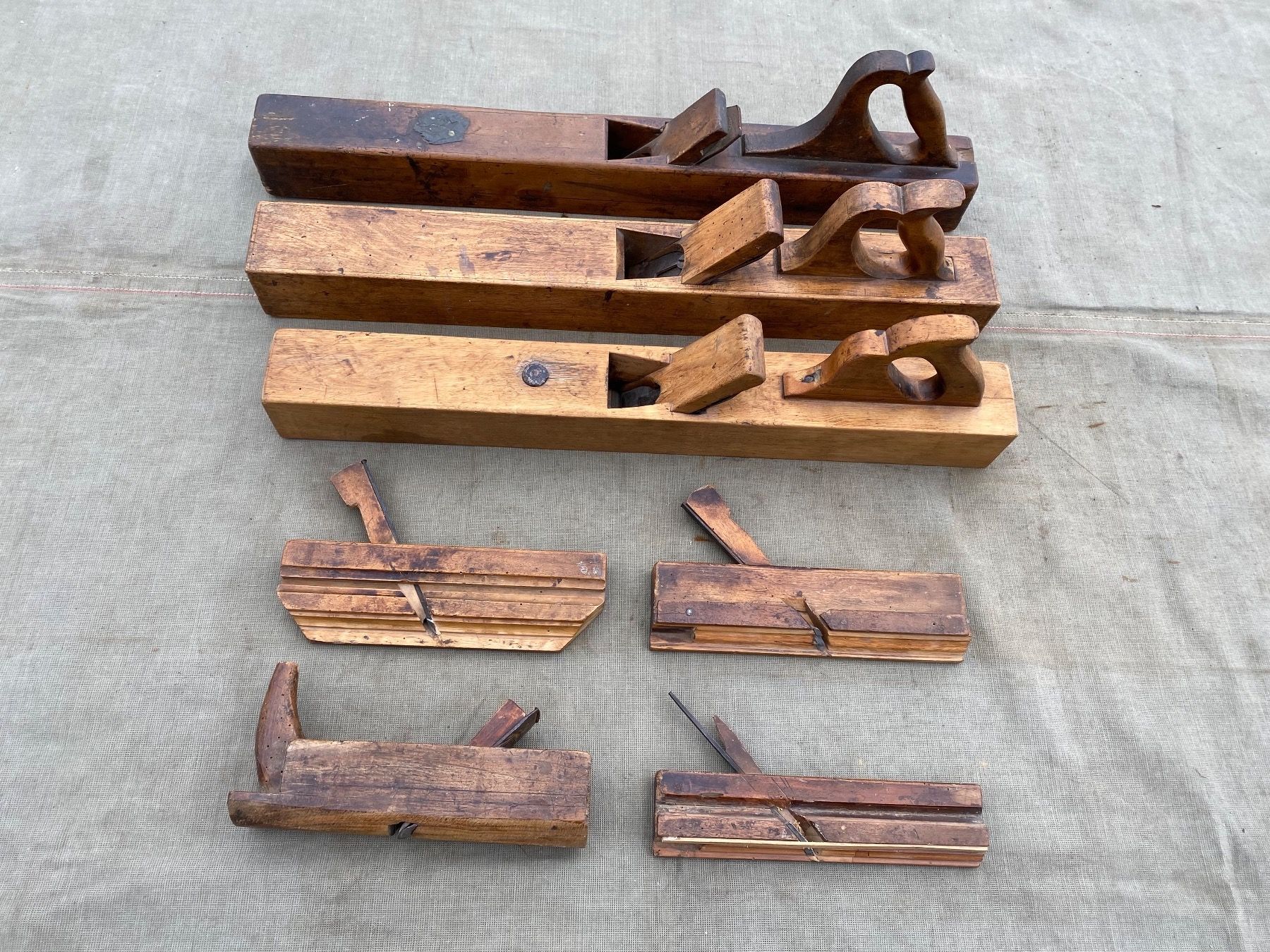 Tutti gli attrezzi: 7 schöne antike Holzhobel – Usato da Feldbach venduto da Fea1