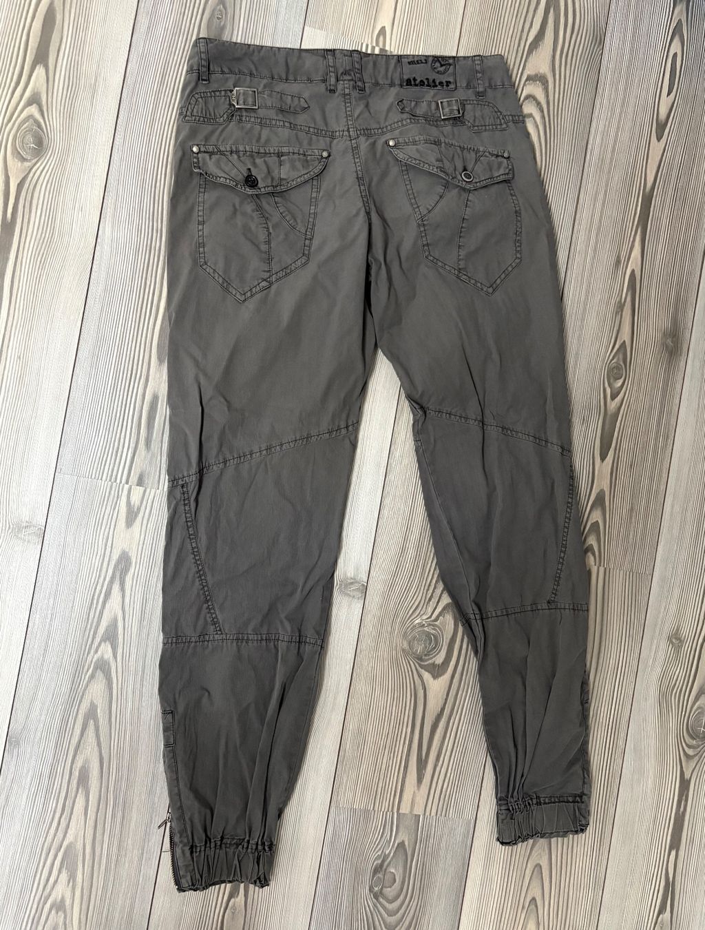 Nile Pantaloni: Leichte Hose von Nile – Usato da Selzach venduto da Leon21 3