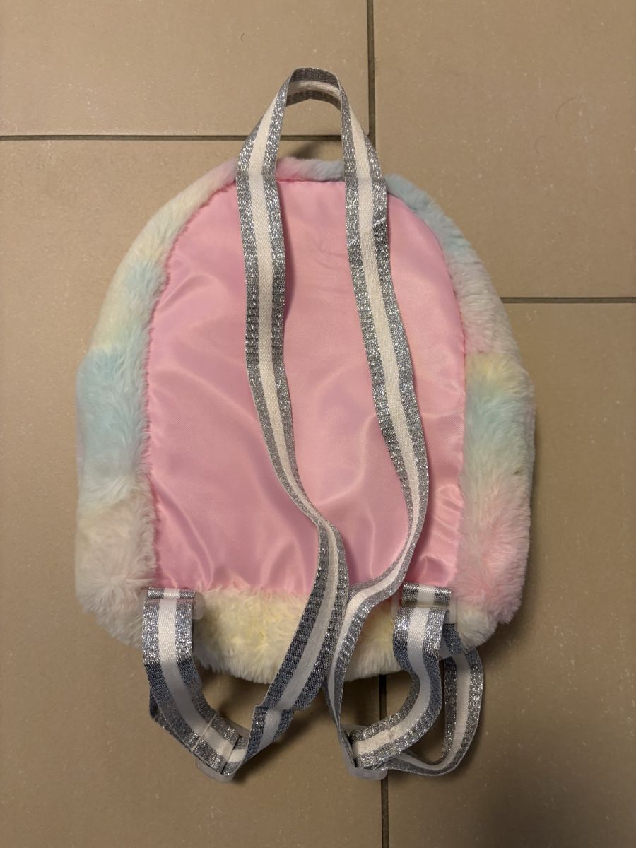 Borse & Zaini: Flauschiger Einhorn Rucksack – Usato da Witterswil venduto da gandia05 1