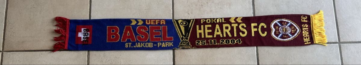 FC Basel Foulard & Sciarpe: Fc Basel - Hearts Fc Schal – Usato da Lenzburg venduto da Meister_k 1