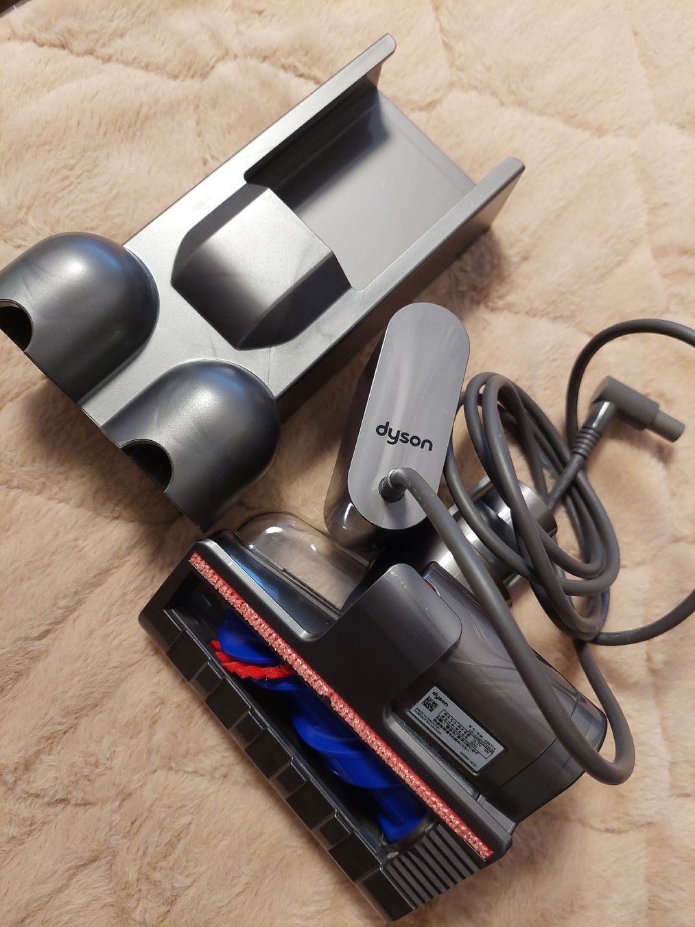 Dyson Lecteurs & Adaptateurs: Pièces pour Dyson Gen5 – D'occasion à Meyrin par aki_1971 1
