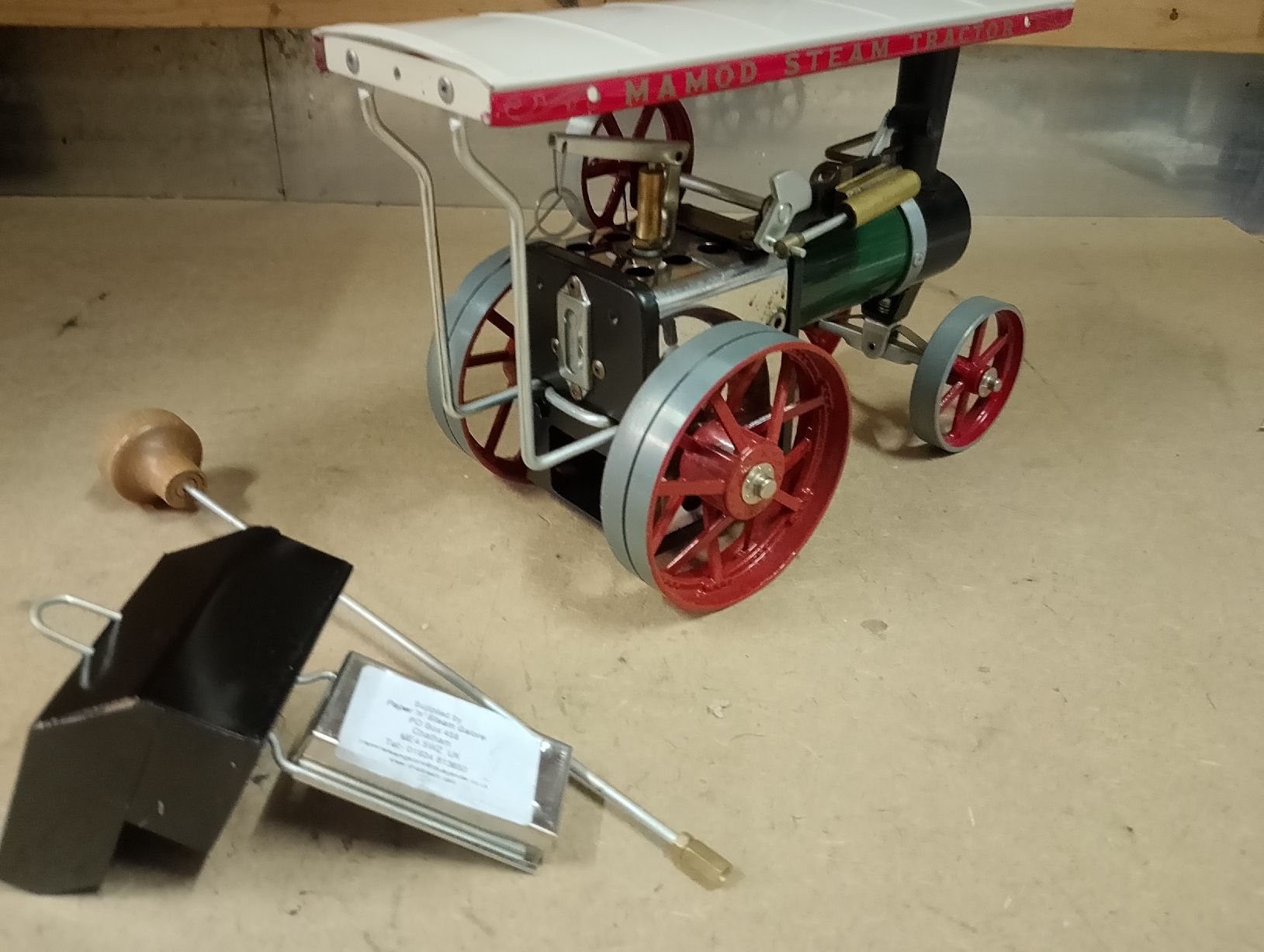 Mamod Kit di modellismo & Modellini statici: Steam Tractor TE1A von Mamod  – Usato da Safenwil venduto da dodgewc12 3