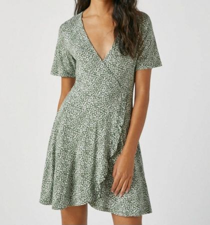 Neues Kleid Pull&Bear, Grösse L