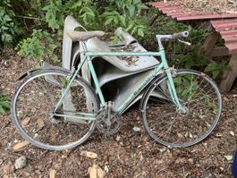 Bianchi Rennrad mit Campagnolo Komponenten