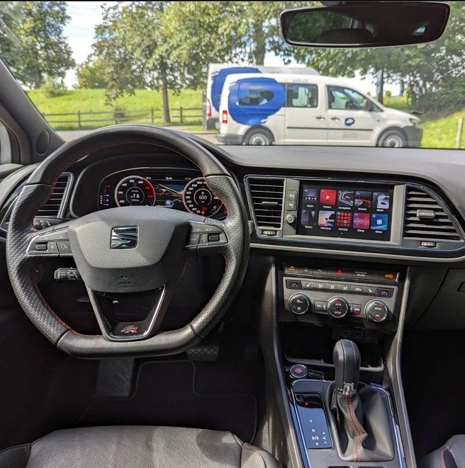 Seat Automobili: SEAT Leon 1.8 TSI FR DSG – Usato da Zürich venduto da SEDRAEN 2