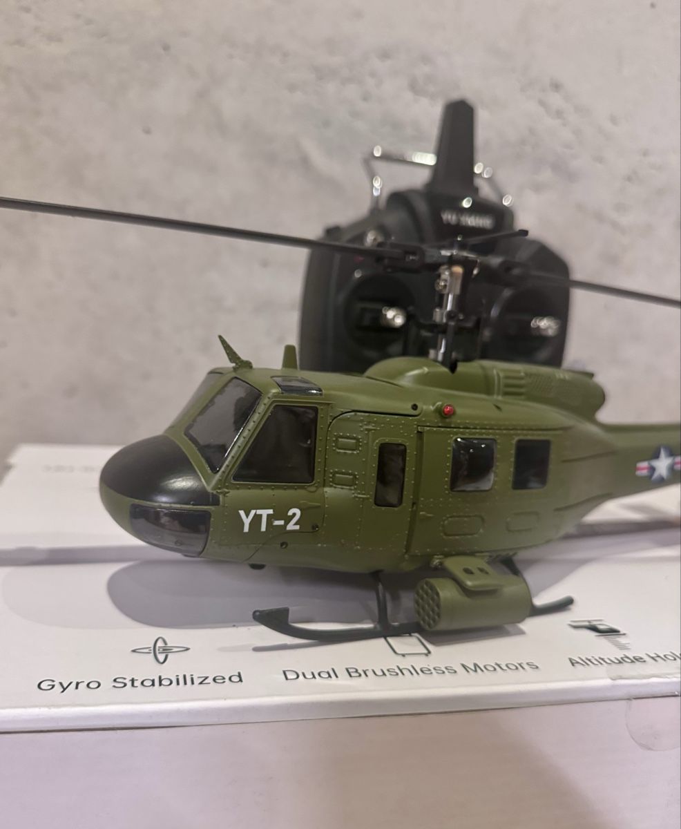 Modellismo RC: Top >>> RC Bell UH-1 Huey <<< Top – Nuovo (secondo la descrizione) da Sils im Domleschg venduto da bergvelo 4