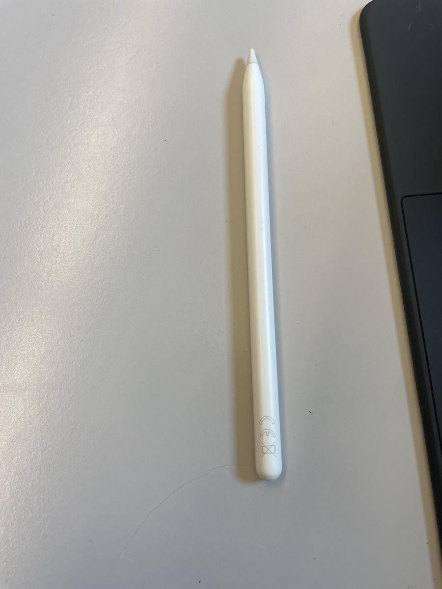 Apple Tablet PC: Ipad Pro 12.9 2022 – Gebraucht aus Basel von jam_lk7n 4