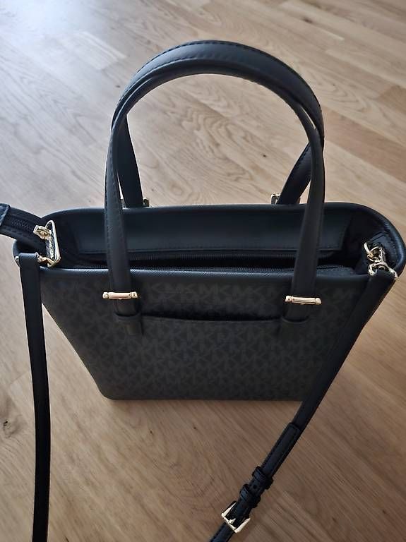 Borse da donna: Michael Kors Tasche (kleine Version) – Usato da Sempach venduto da Spartan610 1