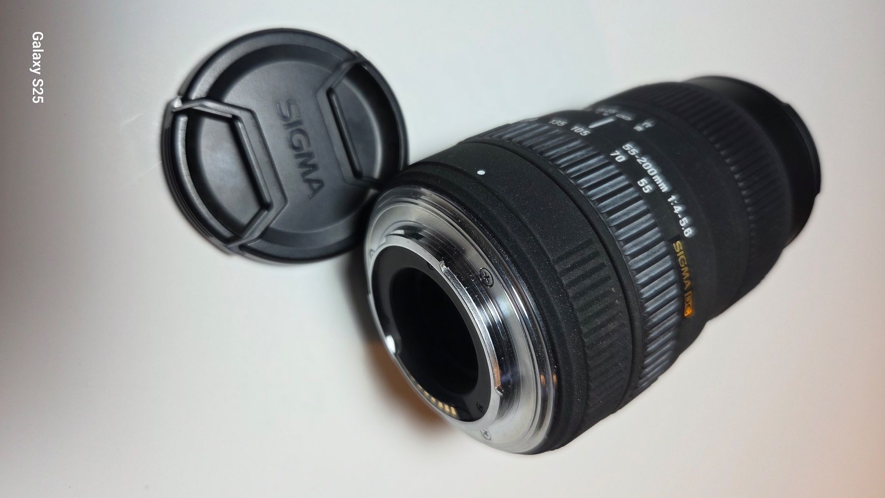 Sigma Objectifs: OBJEKTIV SIGMA DC – D'occasion à freienstein par pointfou